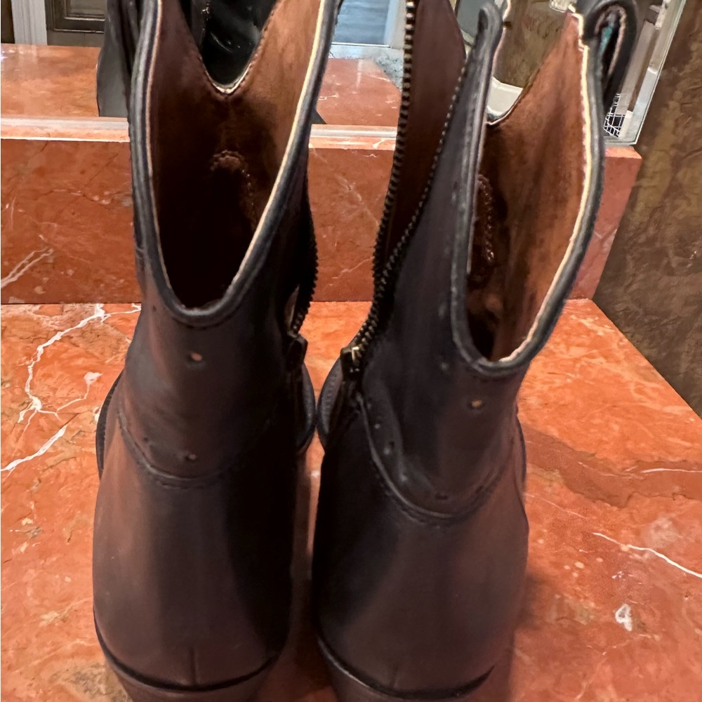 Lucky Brand Boots size 10 - Picture 3 of 5